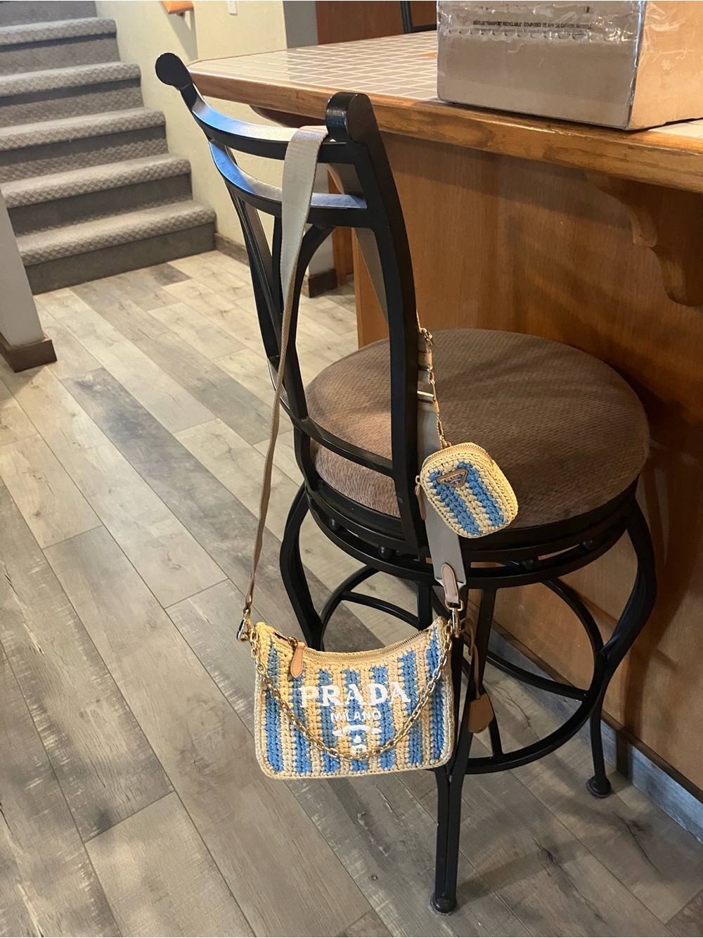 Prada Raffia comes with the additional strap to wear as Crossbody gorgeous! - Picture 4 of 9